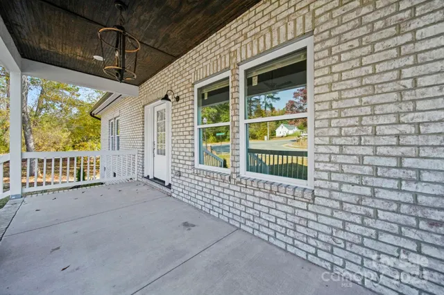 a house view with a garden space