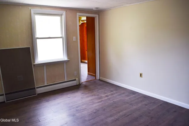 $2,000 | 1294 County Route 403, Greenville, NY 12083