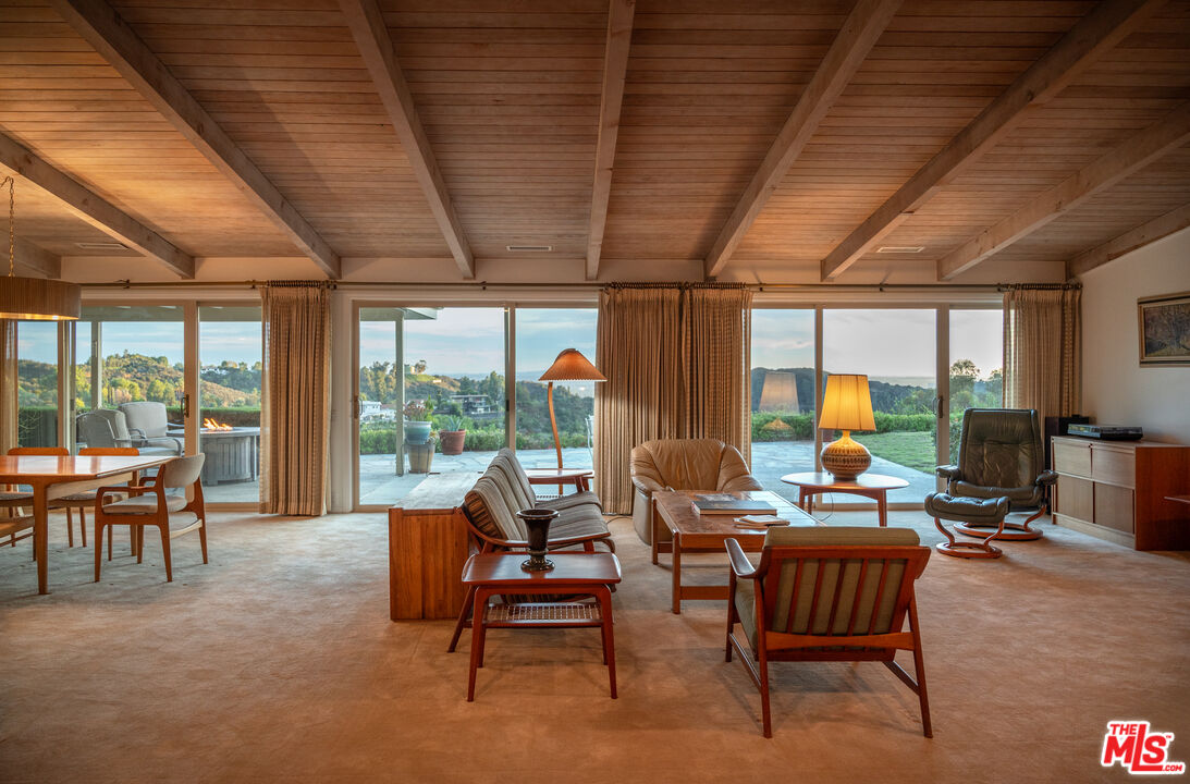 2701 Lake Hollywood Drive Los Angeles, CA 90068 - Photo 14 of 41 a outdoor space with furniture