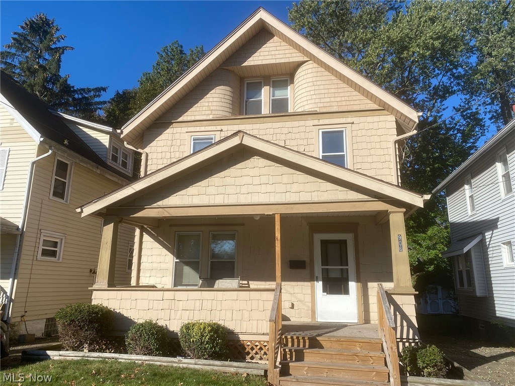 906 Dayton Street Akron, OH 44310 - Photo 1 of 31