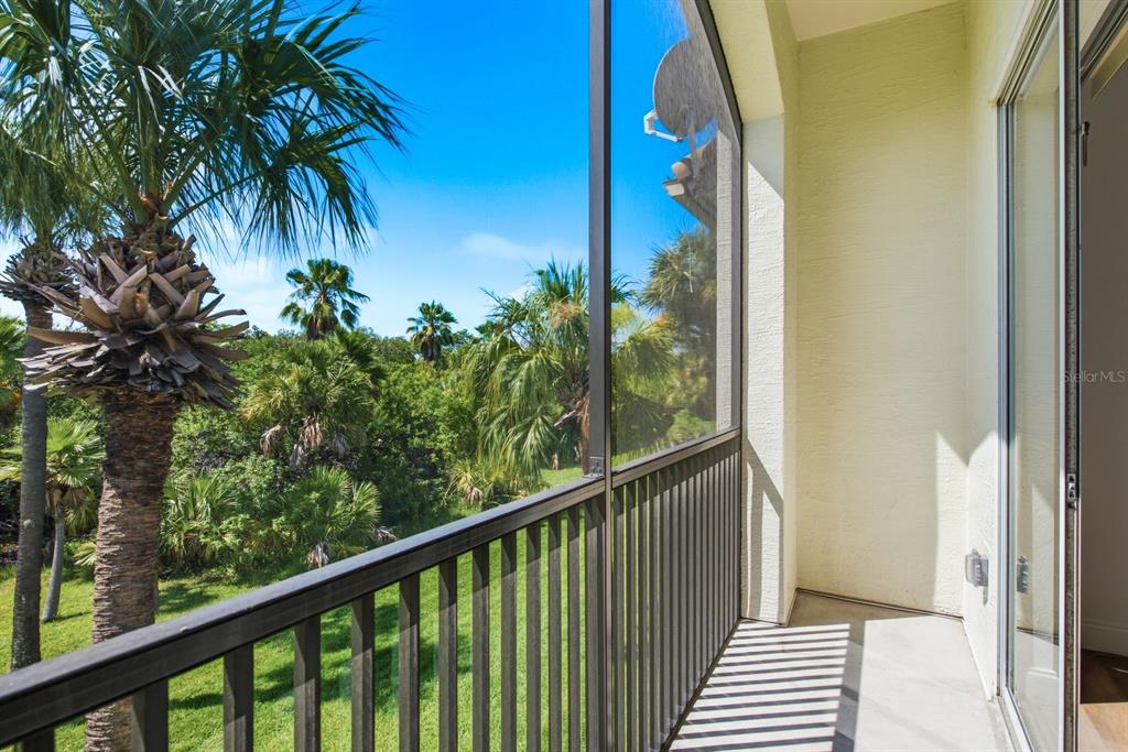 1027 Normandy Trace Road Tampa, FL 33602 - Photo 25 of 38