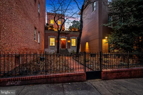 $995,000 | 16 West Read Street, Baltimore, MD 21201