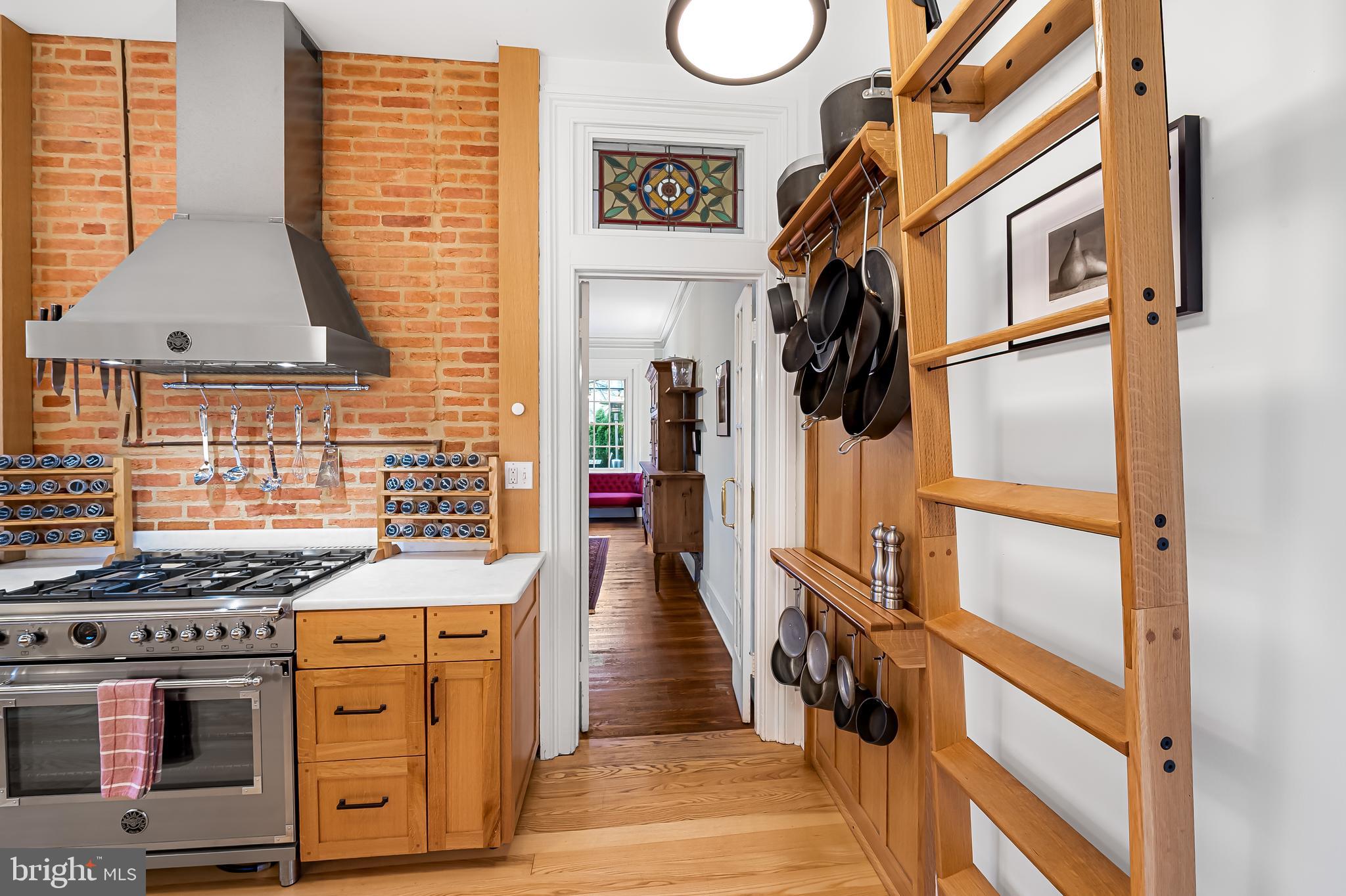 16 West Read Street Baltimore, MD 21201 - Photo 20 of 59 a view of a kitchen from the kitchen
