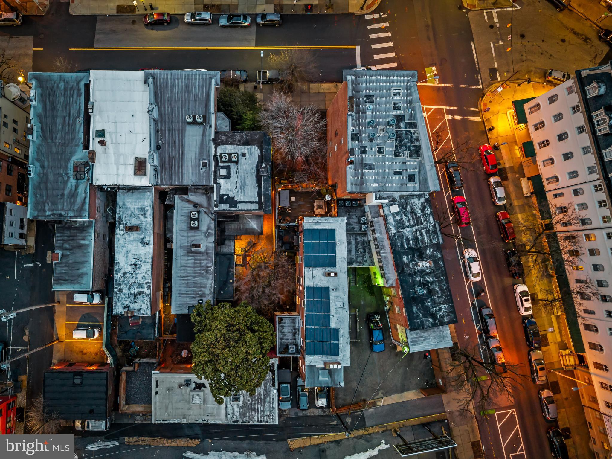 16 West Read Street Baltimore, MD 21201 - Photo 47 of 59 an aerial view of multiple house
