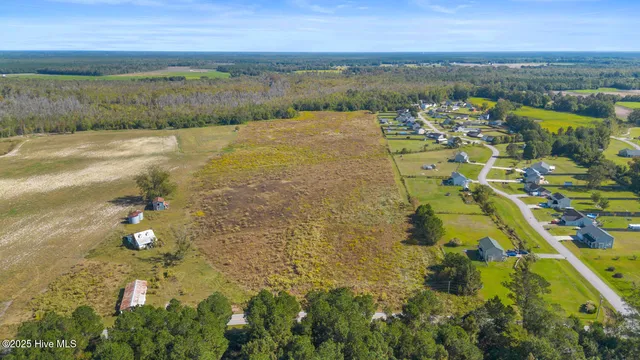 $425,000 | 2438 White Oak River Road, Maysville, NC 28555