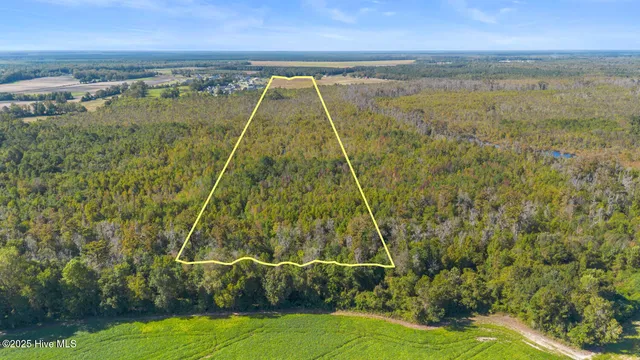 $425,000 | 2438 White Oak River Road, Maysville, NC 28555