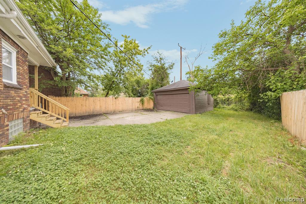 5519 Nottingham Road Detroit, MI 48224 - Photo 37 of 46