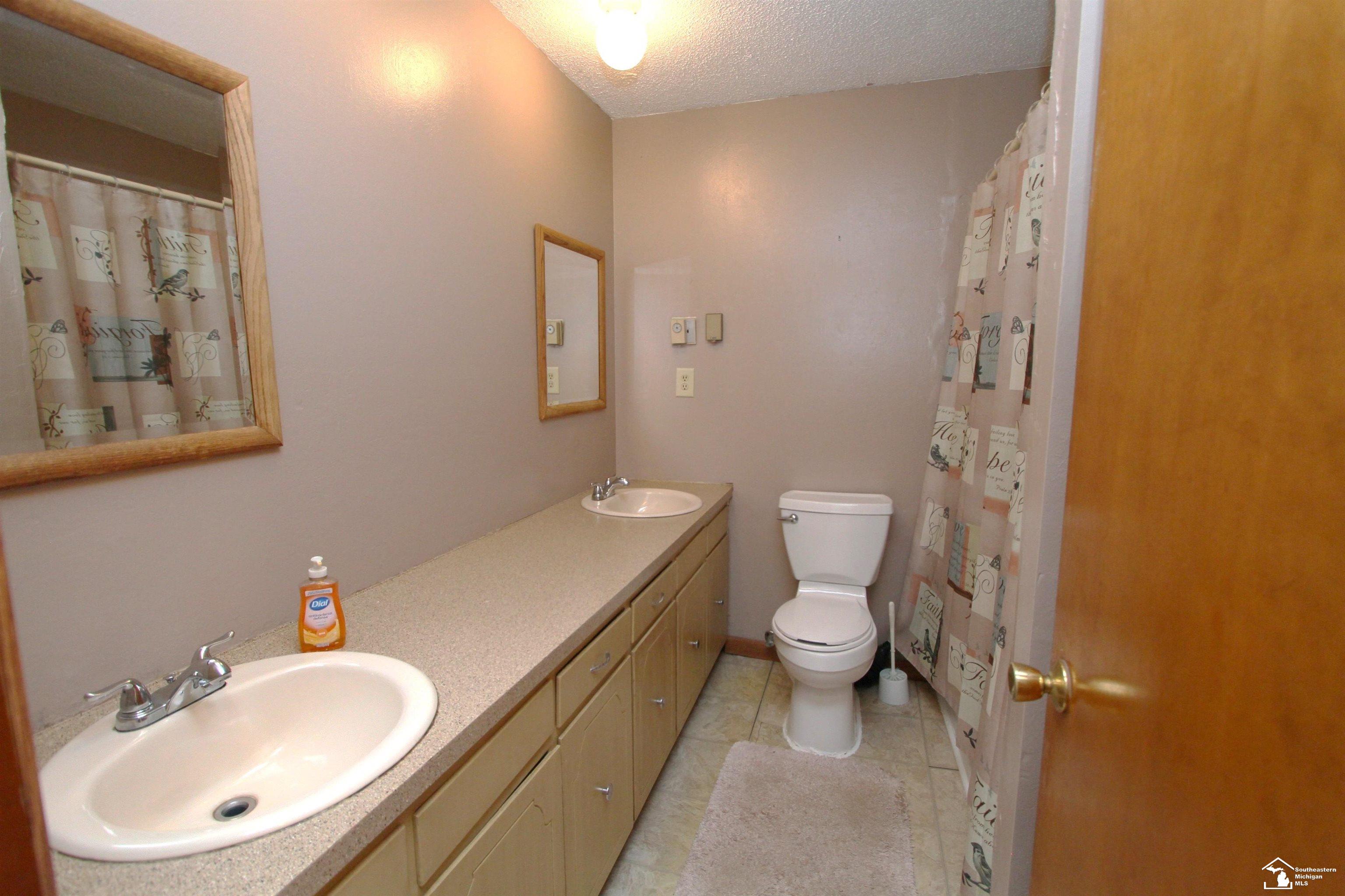 7037 Ida East Road Ida, MI 48140 - Photo 25 of 30 50184221-58d222a6-eec2-4517-94d7-cc47c9ef503e.JPG