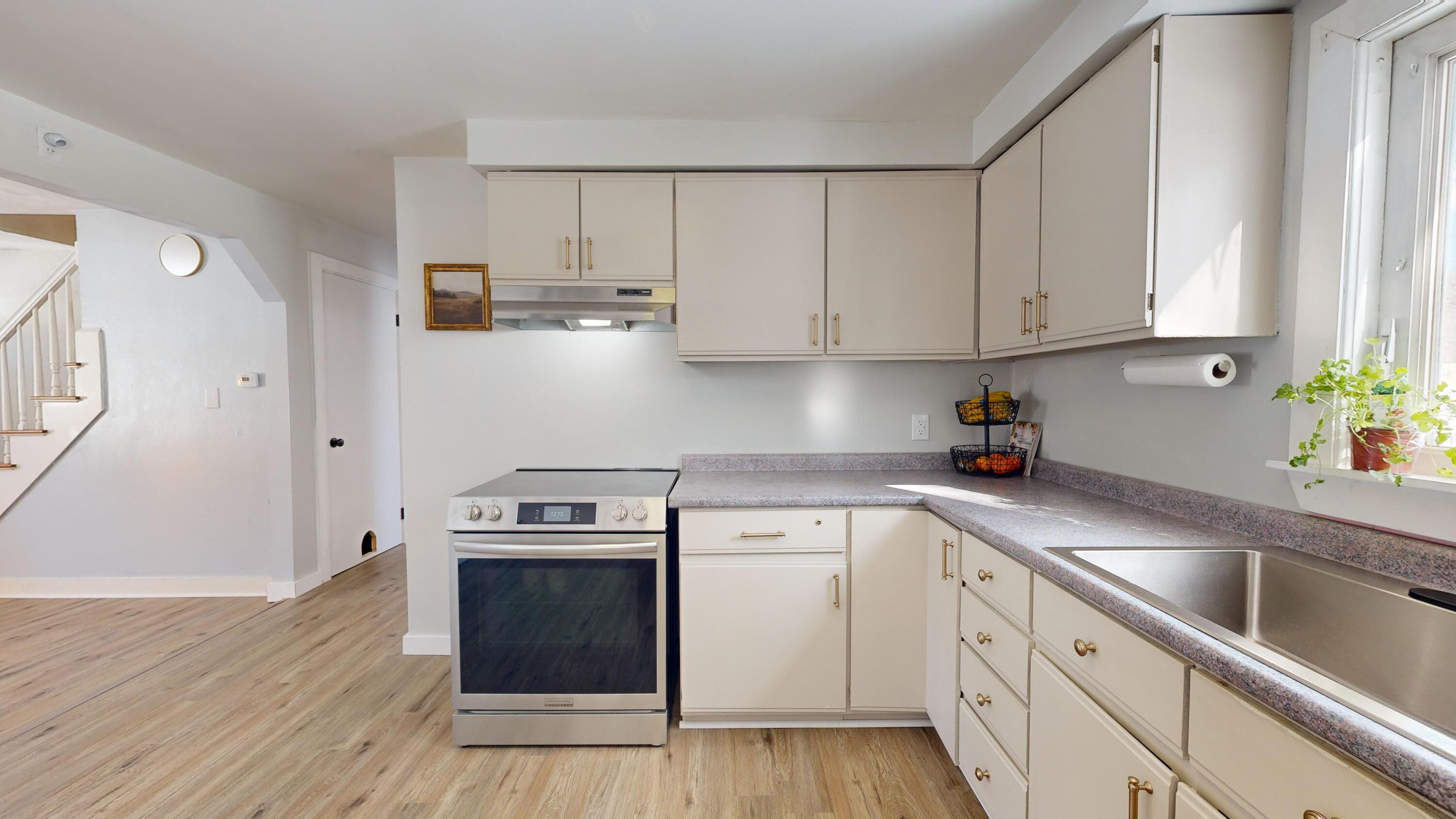 102 Poland Road Auburn, ME 04210 - Photo 7 of 51 Kitchen