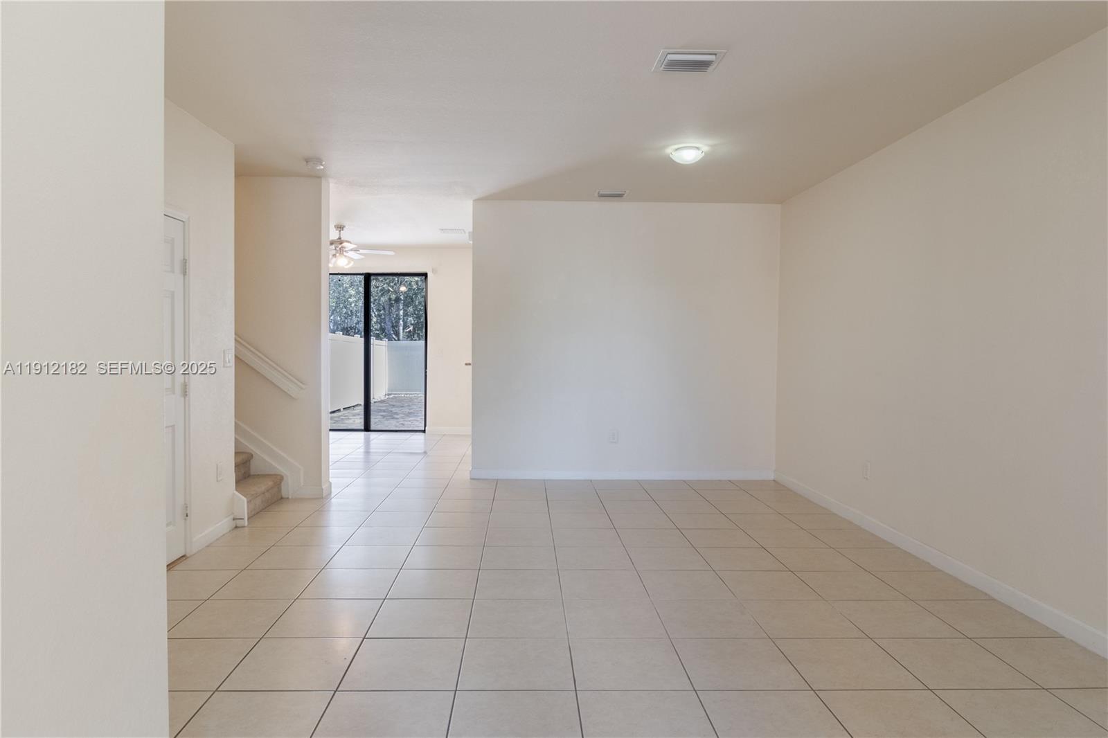 9045 West 33rd Avenue, Unit 9045 Hialeah, FL 33018 - Photo 4 of 23