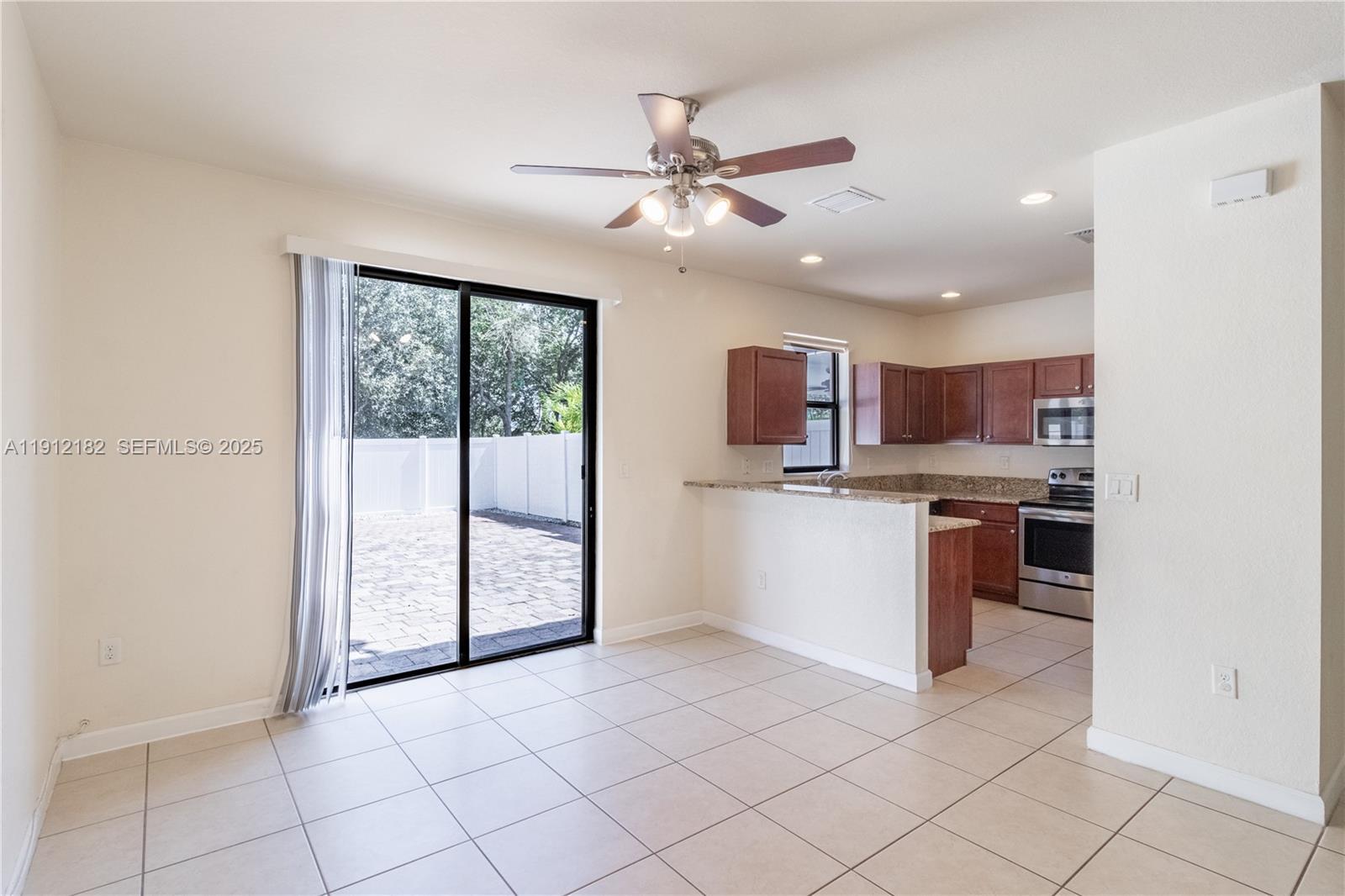 9045 West 33rd Avenue, Unit 9045 Hialeah, FL 33018 - Photo 6 of 23