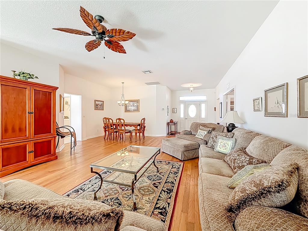 9746 Southwest 89th Loop Ocala, FL 34481 - Photo 8 of 49