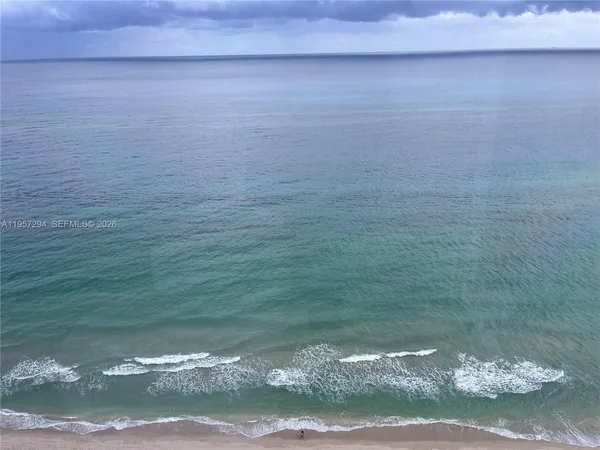 $3,995 | 1370 South Ocean Boulevard, Unit 903, Pompano Beach, FL 33062