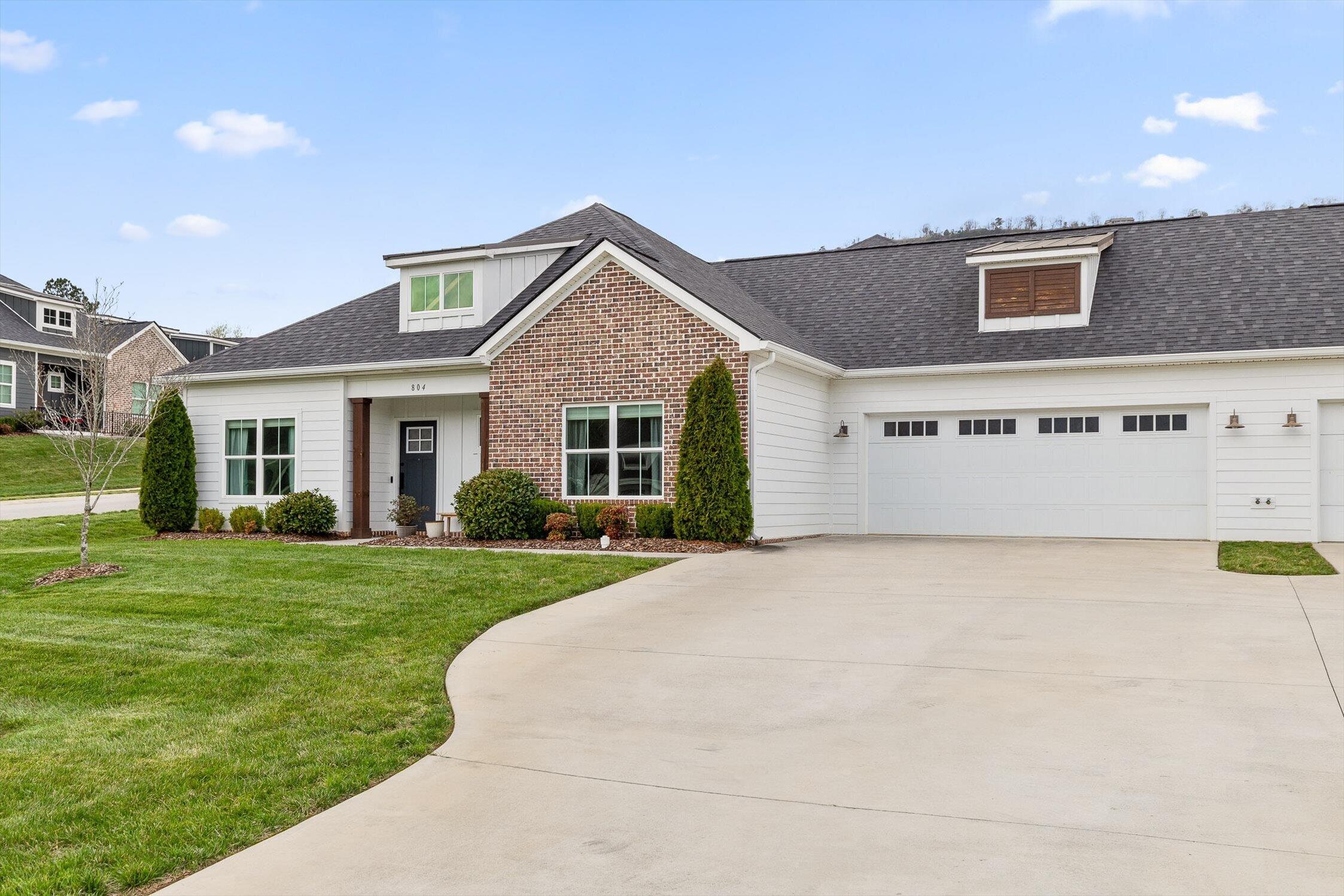 804 Wellstone Drive Chattanooga, TN 37405 - Photo 2 of 24 04-Wellstone-4