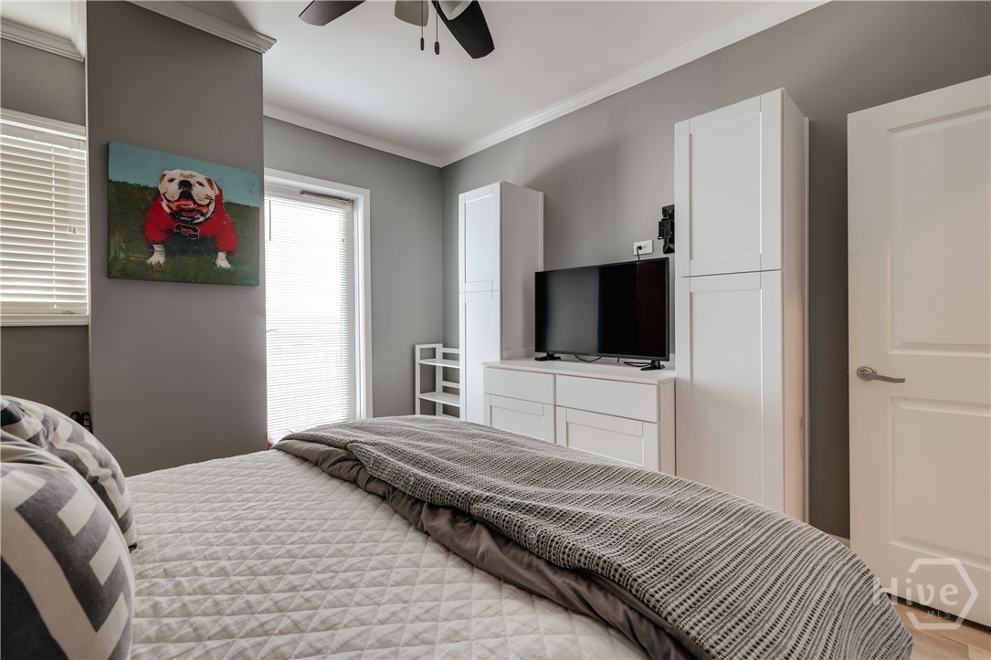 250 West Broad Street, Unit 801 Athens, GA 30601 - Photo 14 of 42