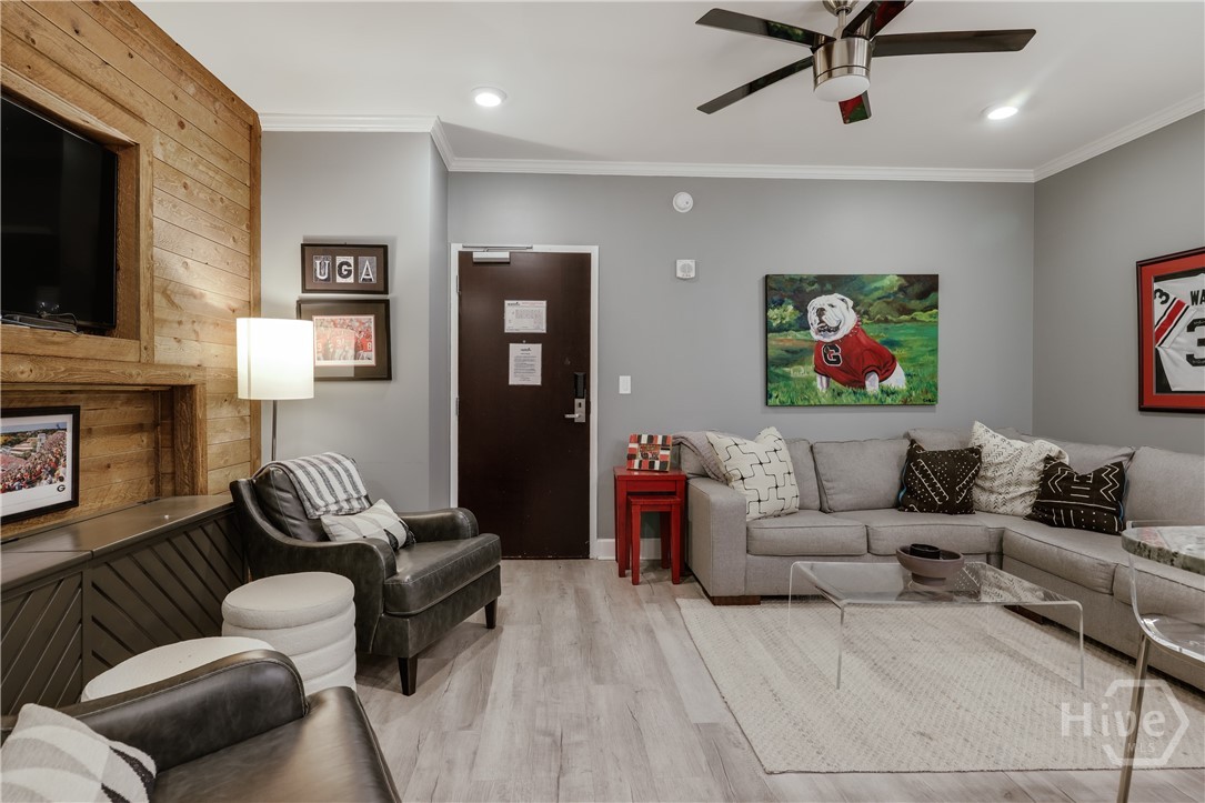 250 West Broad Street, Unit 801 Athens, GA 30601 - Photo 3 of 42