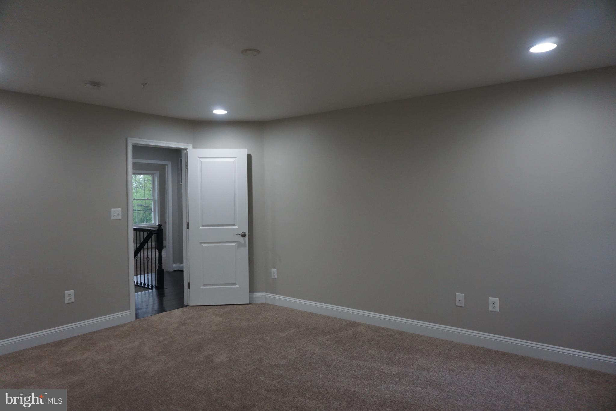 3630 Hilmar Road Baltimore, MD 21244 - Photo 21 of 40