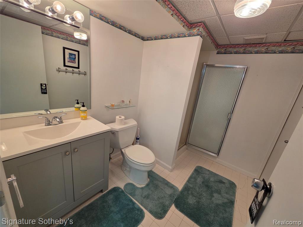 5274 Simpson Lake Road West Bloomfield, MI 48323 - Photo 34 of 46 Gallery Image 34