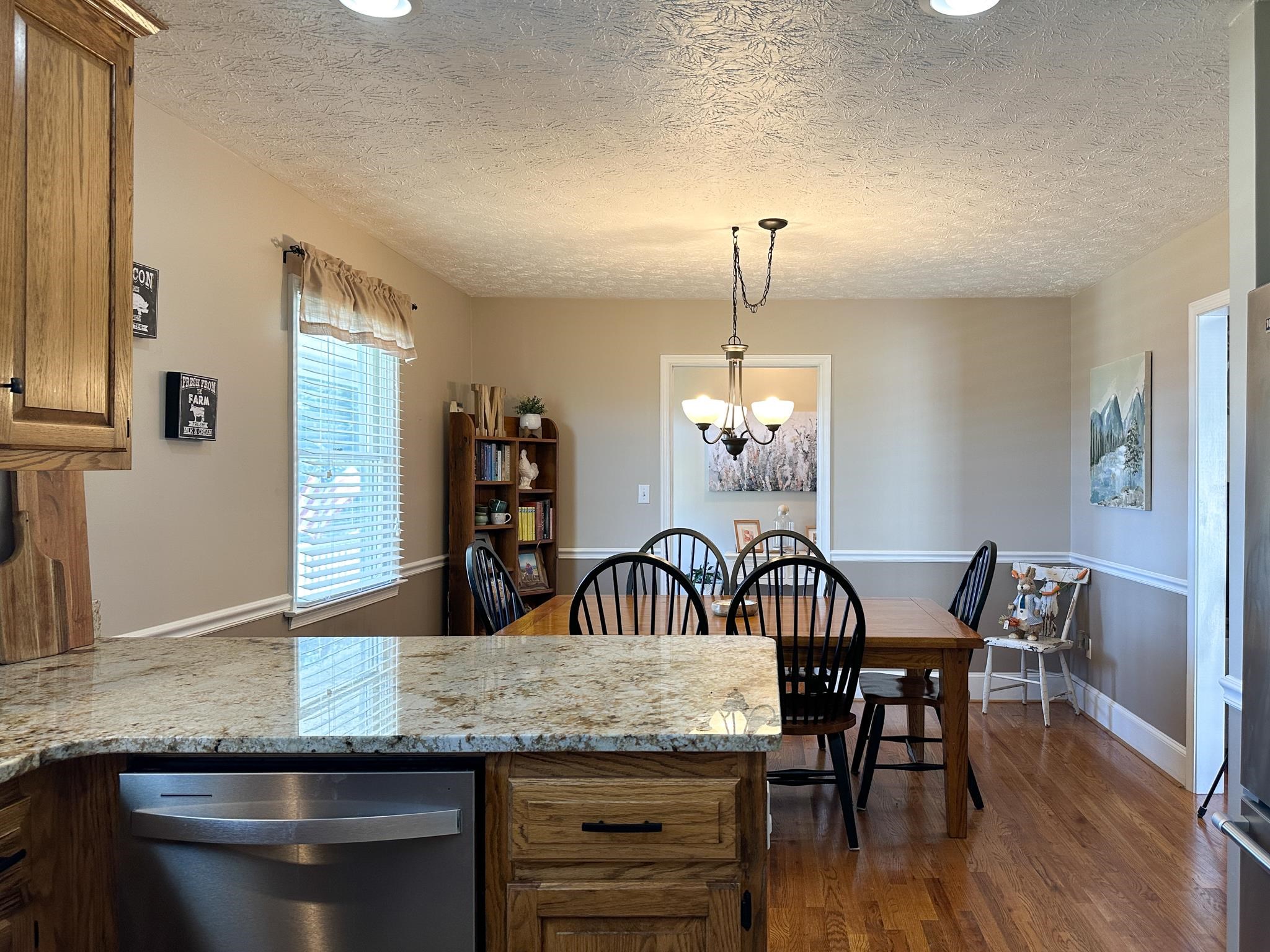 164 Spring Meadows Staunton, VA 24401 - Photo 22 of 37 a view of a dining room with furniture and wooden floor
