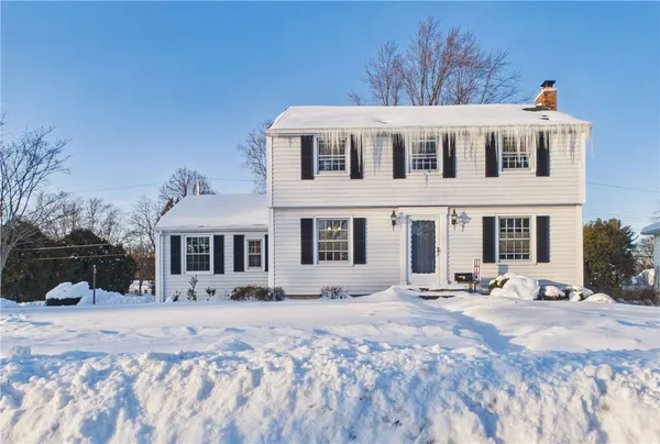 $282,500 | 114 Seaford Drive, Irondequoit, NY 14617