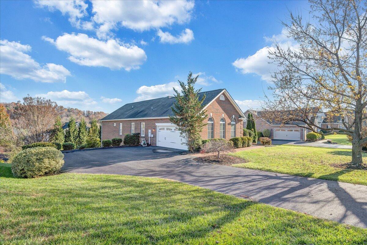 280 Summit Ridge Road Daleville, VA 24083 - Photo 3 of 58 47-MIB06369