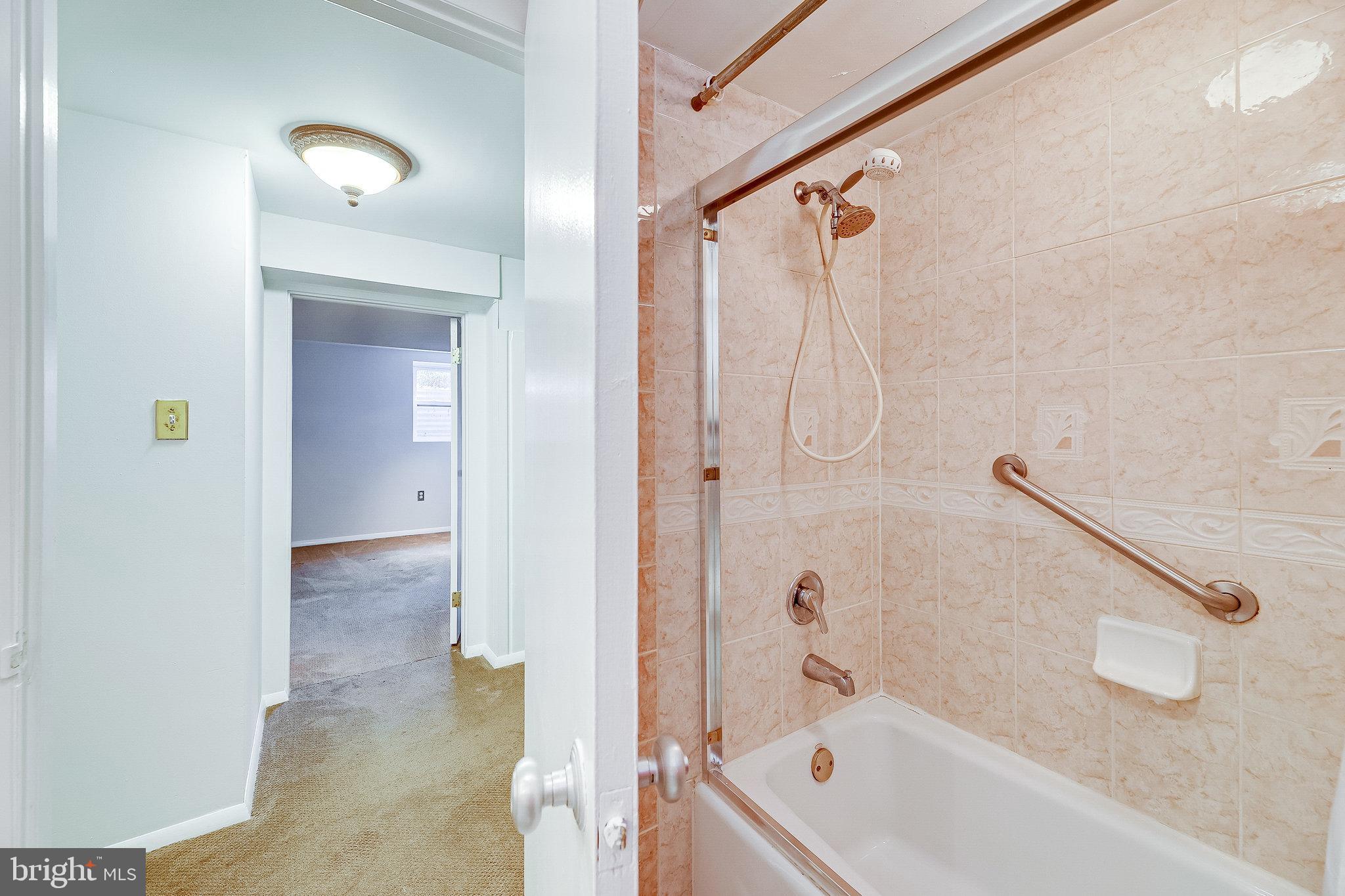 7509 June Street Springfield, VA 22150 - Photo 19 of 37 Gallery Image 19