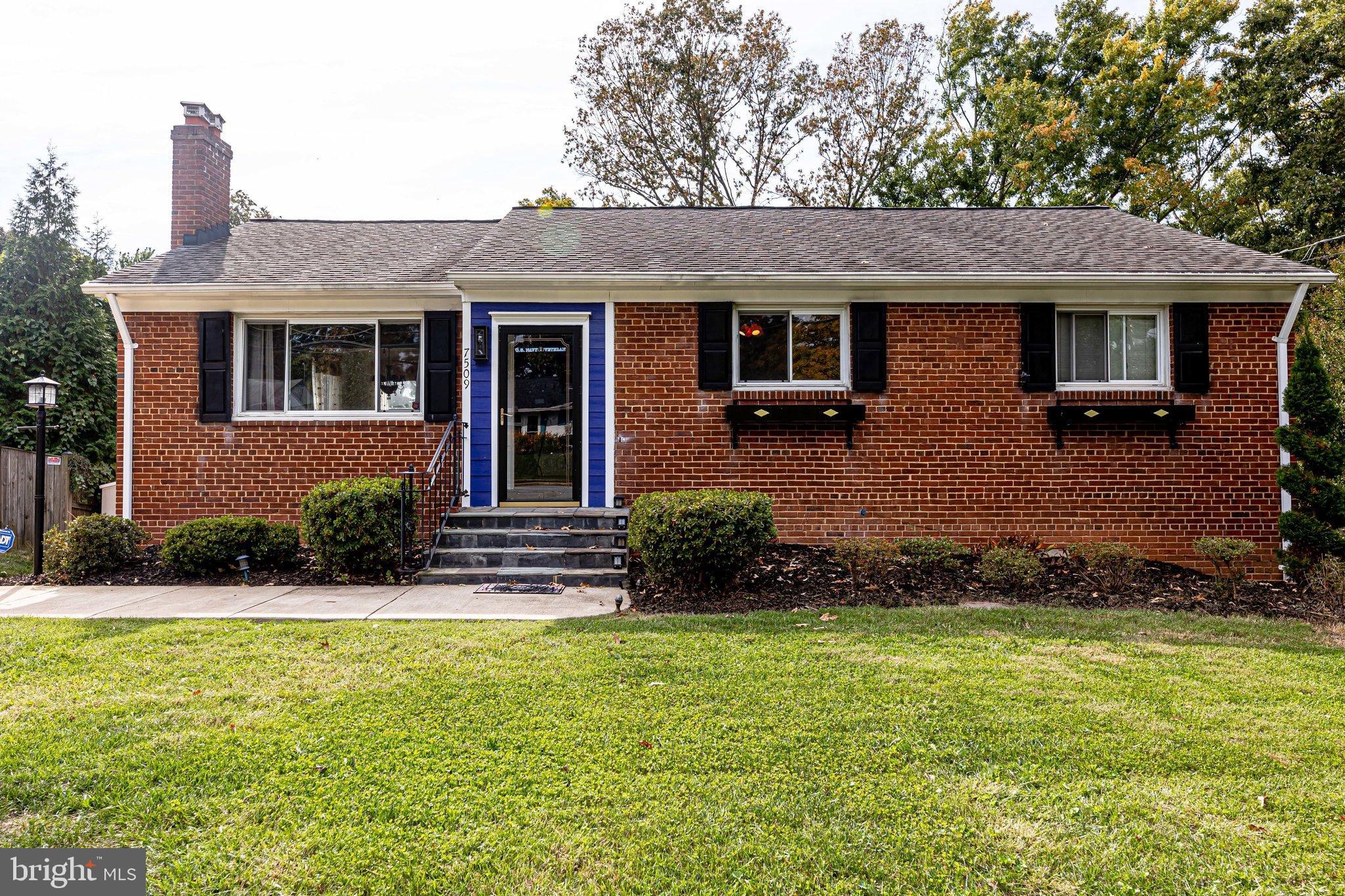 7509 June Street Springfield, VA 22150 - Photo 2 of 37 Gallery Image 2