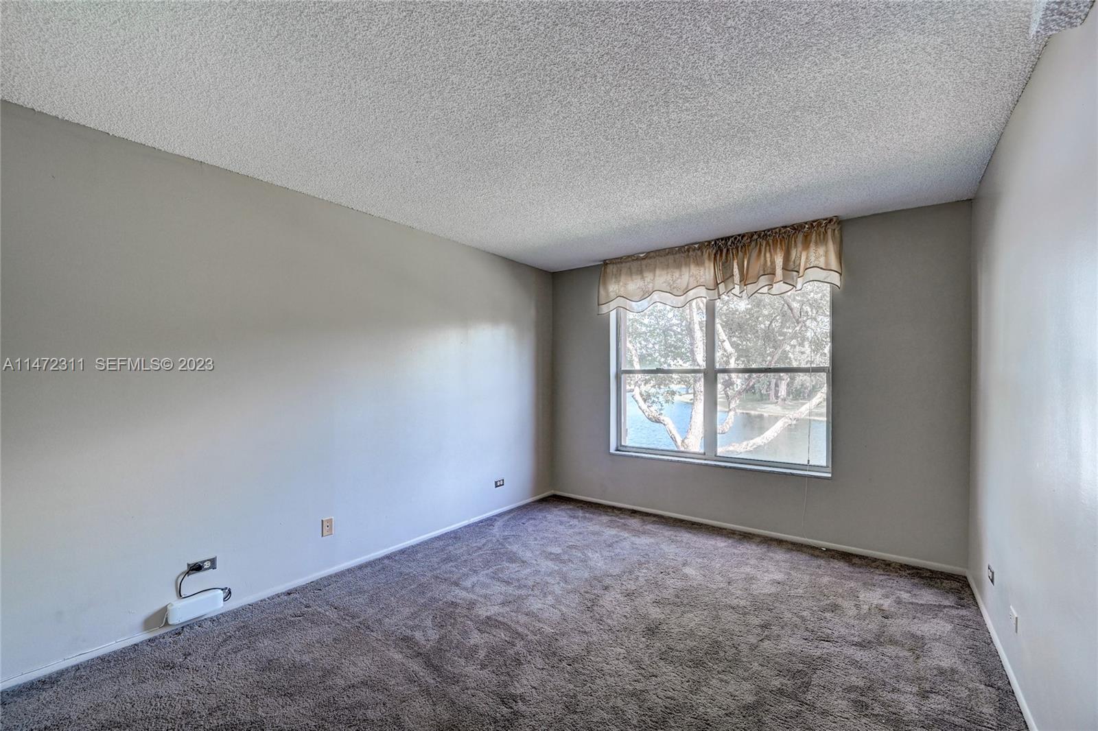 3670 Inverrary Drive, Unit 2E Lauderhill, FL 33319 - Photo 11 of 19