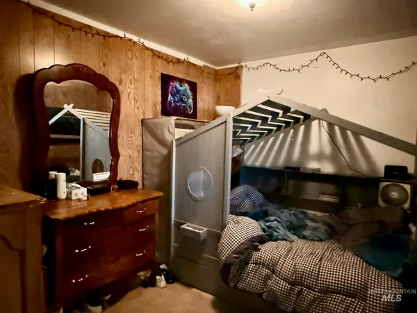 $299,000 | 335 Pine Street, Peck, ID 83545