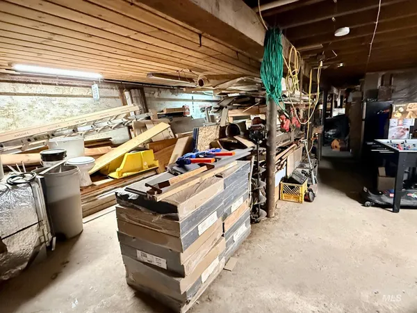 $299,000 | 335 Pine Street, Peck, ID 83545