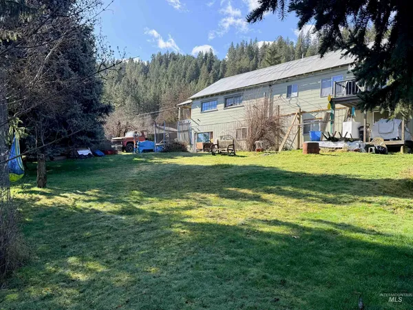 $299,000 | 335 Pine Street, Peck, ID 83545