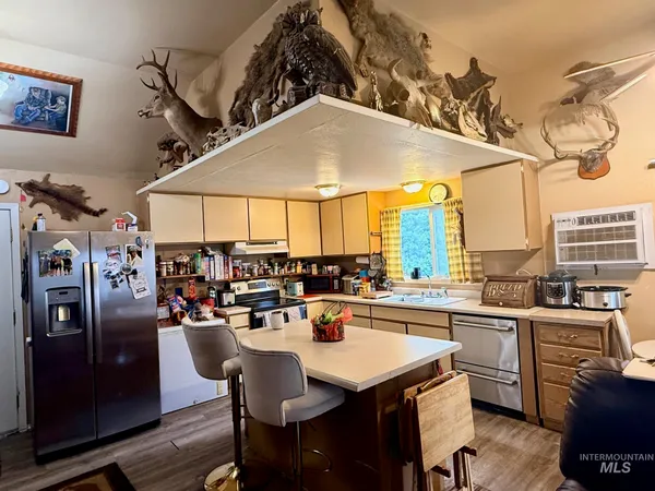 $299,000 | 335 Pine Street, Peck, ID 83545