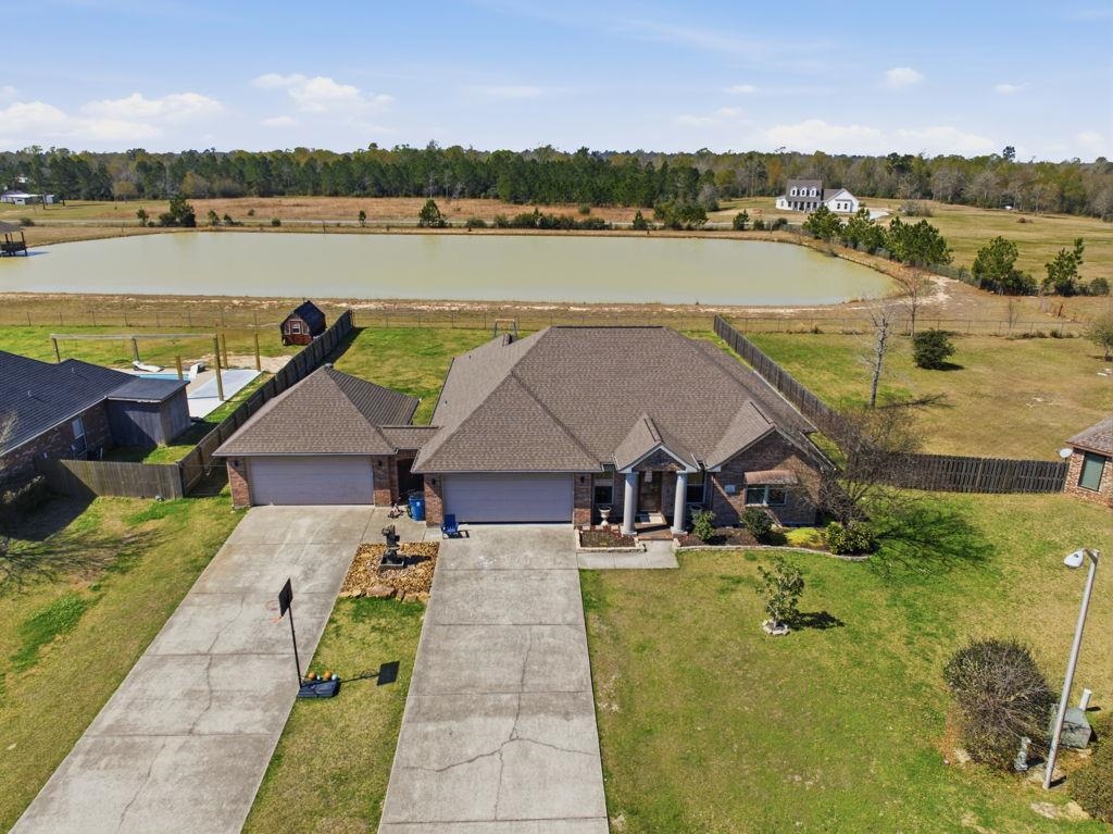 2437 West Coffey Pines Road Lake Charles, LA 70611 - Photo 2 of 17
