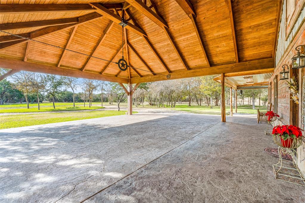 2113 County Road 2012 Walnut Springs, TX 76690 - Photo 13 of 40