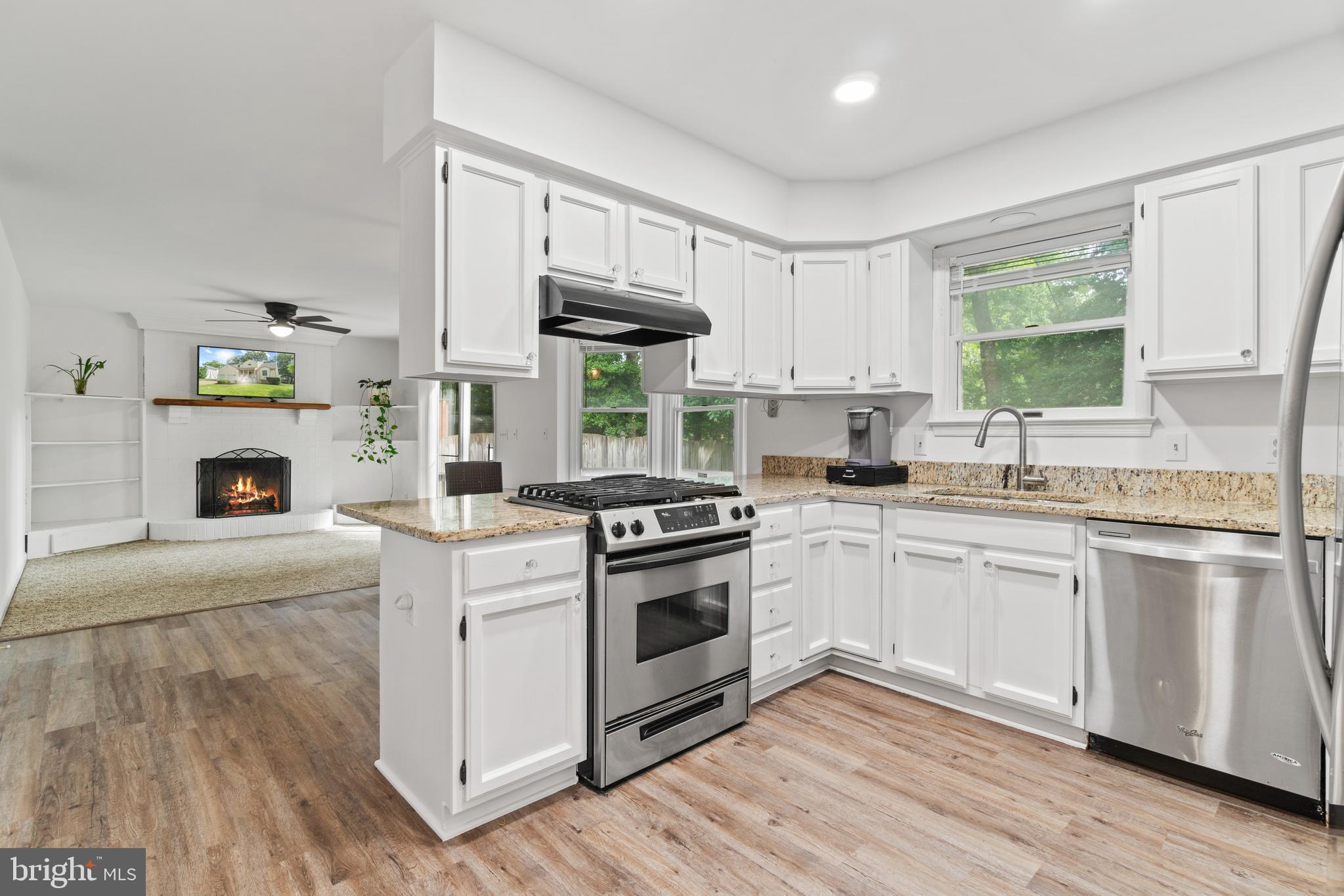 10 Ridgewood Drive Stafford, VA 22556 - Photo 9 of 21 Gas Cook Top Range