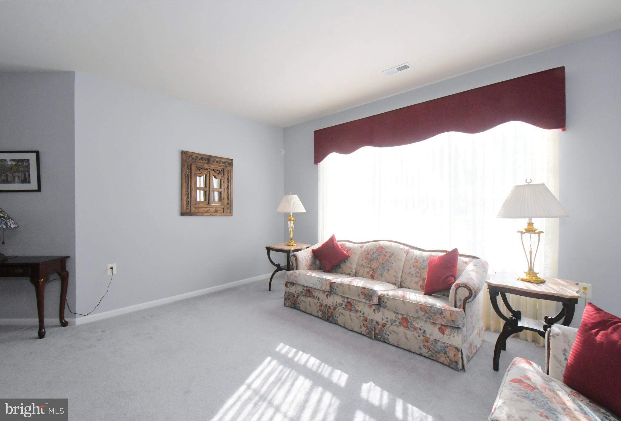 1239 Scott Place Warminster, PA 18974 - Photo 12 of 43 Living room