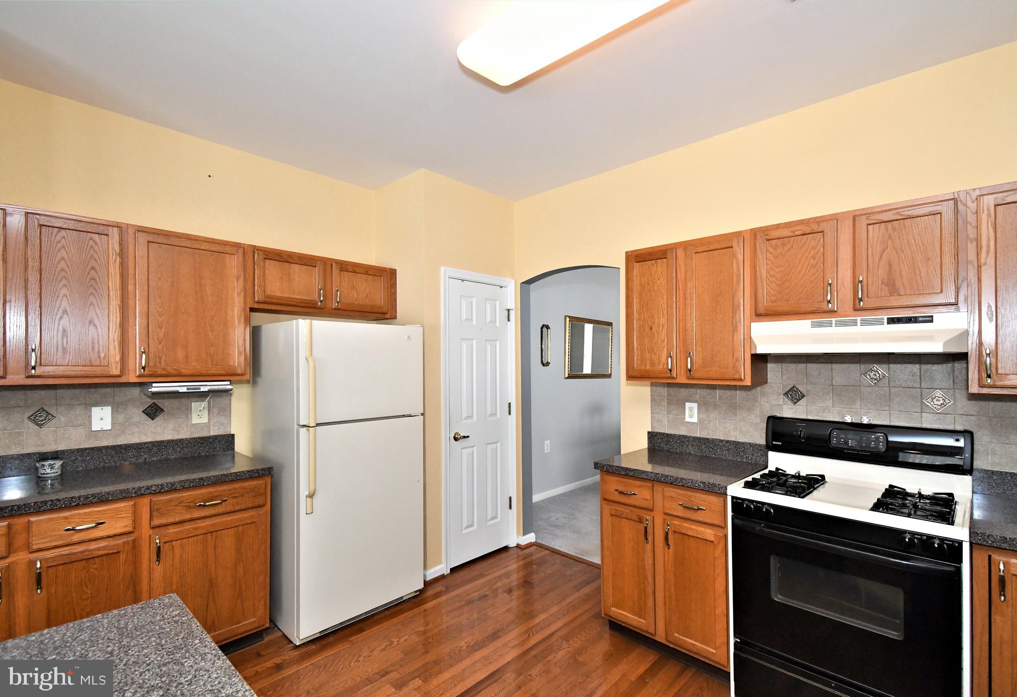 1239 Scott Place Warminster, PA 18974 - Photo 20 of 43 Kitchen with pantry closet