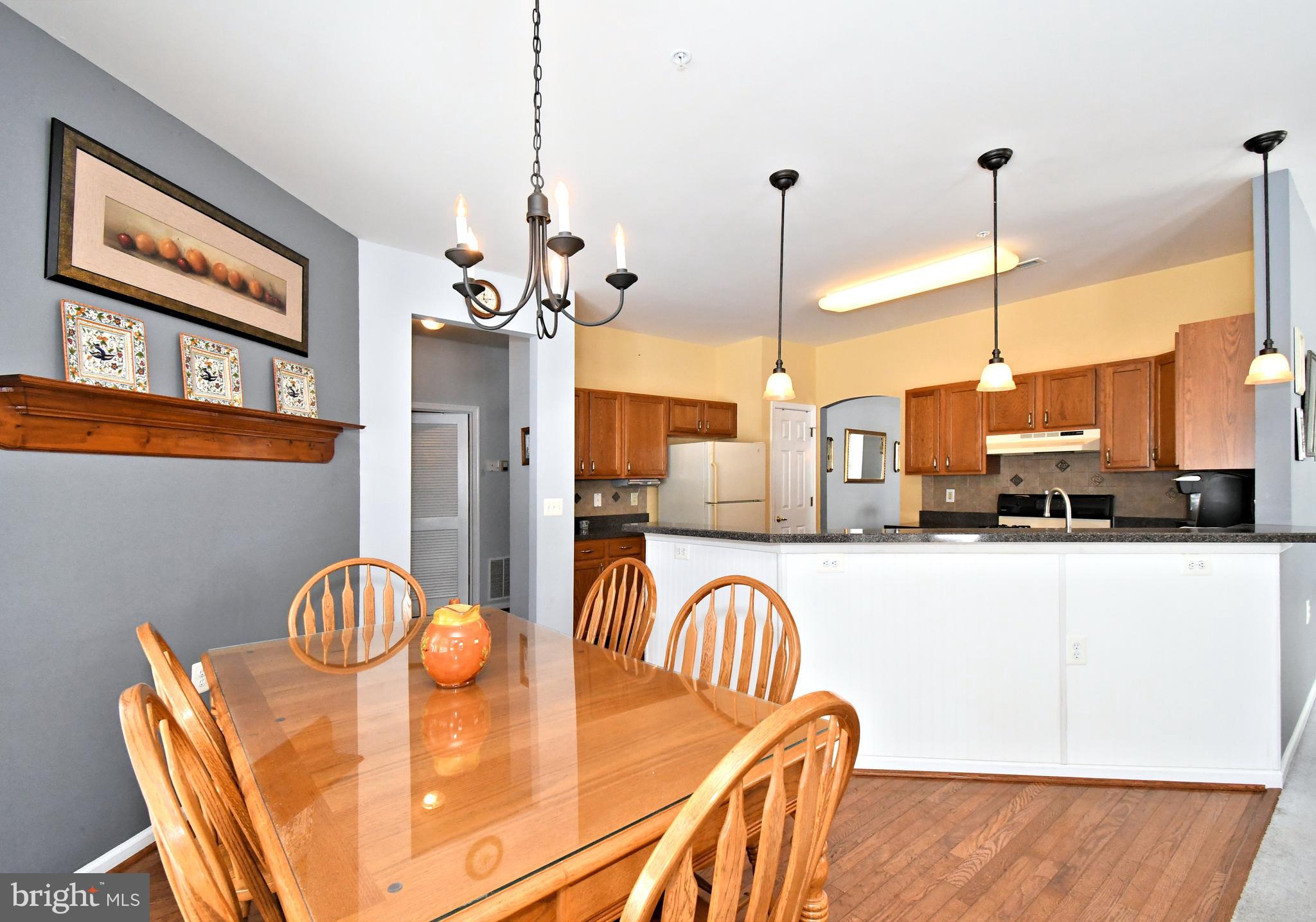 1239 Scott Place Warminster, PA 18974 - Photo 23 of 43 Eat-in kitchen