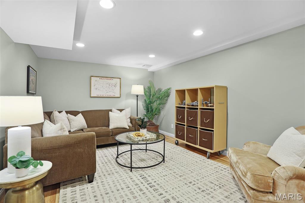 68 Willmore Road St. Louis, MO 63109 - Photo 34 of 49