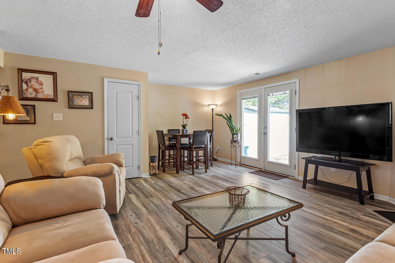 5617 Bringle Court Raleigh, NC 27610 - Photo 13 of 22 5617 Bringle Court_15