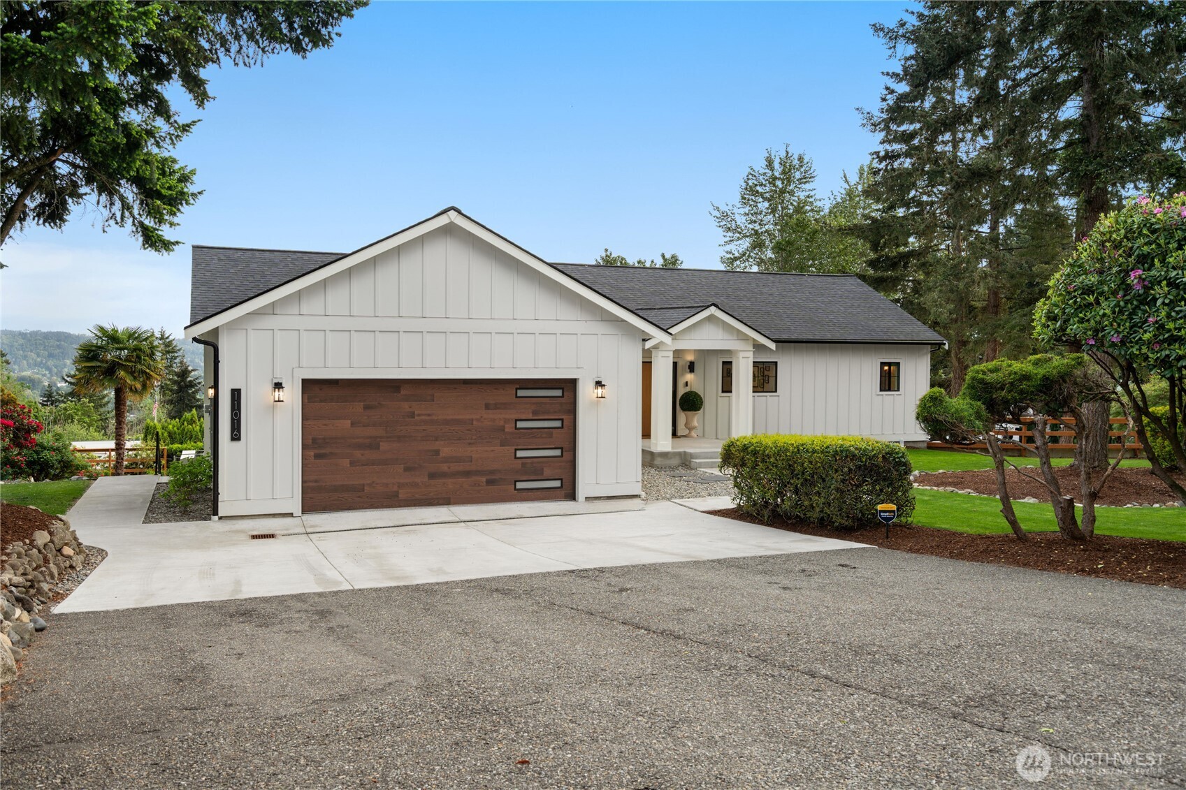 11016 46th Street East Edgewood, WA 98372 - Photo 2 of 40