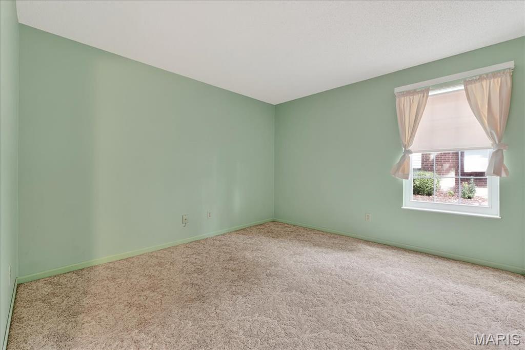 5265 Cricket Glen Court, Unit A St. Louis, MO 63129 - Photo 14 of 19