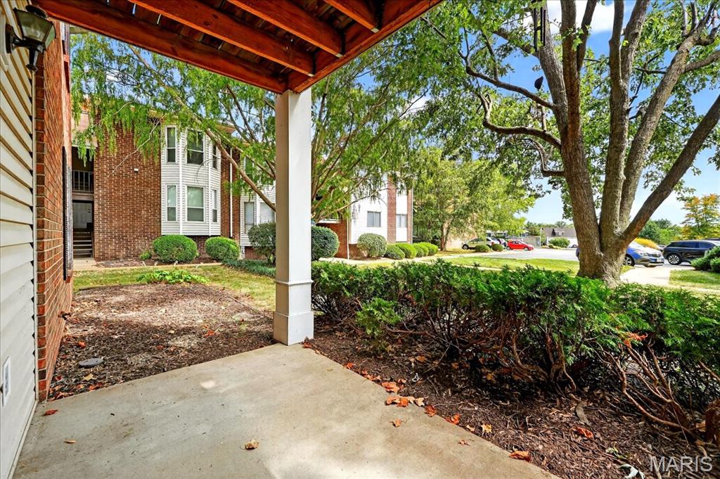 5265 Cricket Glen Court, Unit A St. Louis, MO 63129 - Photo 18 of 19