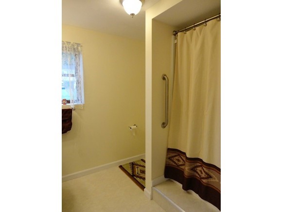 28 Cota Road Merrimack, NH 03054 - Photo 23 of 35