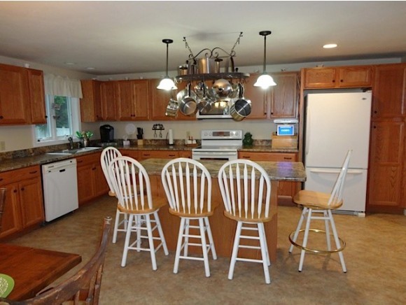 28 Cota Road Merrimack, NH 03054 - Photo 10 of 35