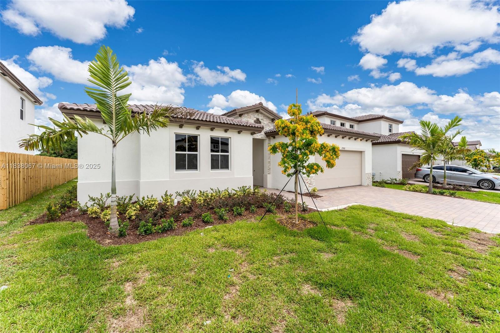 2960 Southeast 23rd Street Homestead, FL 33035 - Photo 2 of 27