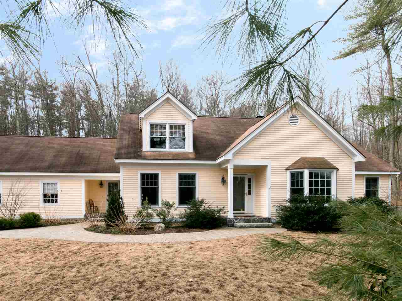 40 Cider Mill Road Bedford, NH 03110 - Photo 1 of 34