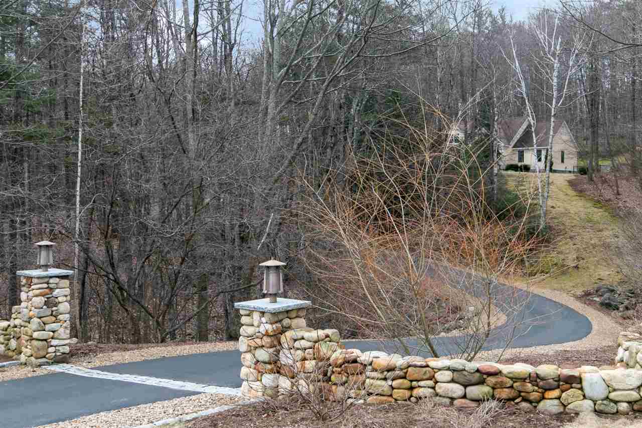 40 Cider Mill Road Bedford, NH 03110 - Photo 3 of 34