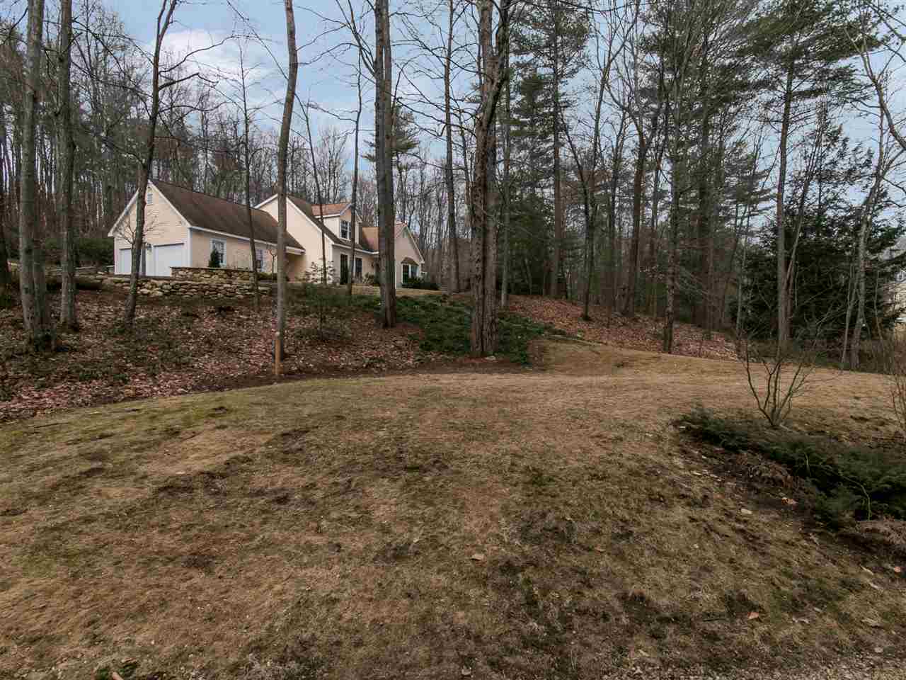 40 Cider Mill Road Bedford, NH 03110 - Photo 28 of 34