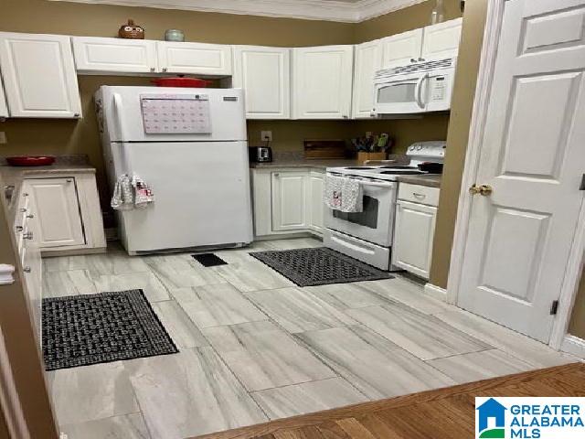 2815 Ridgebrook Road Fultondale, AL 35068 - Photo 7 of 12 Gallery Image 7
